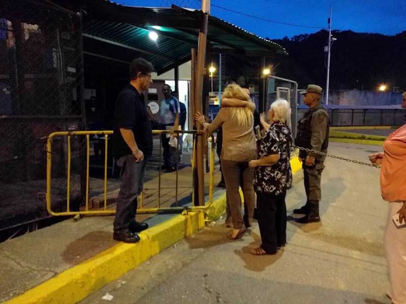 Liberan A Tres Venezolanos Considerados "presos Políticos ...