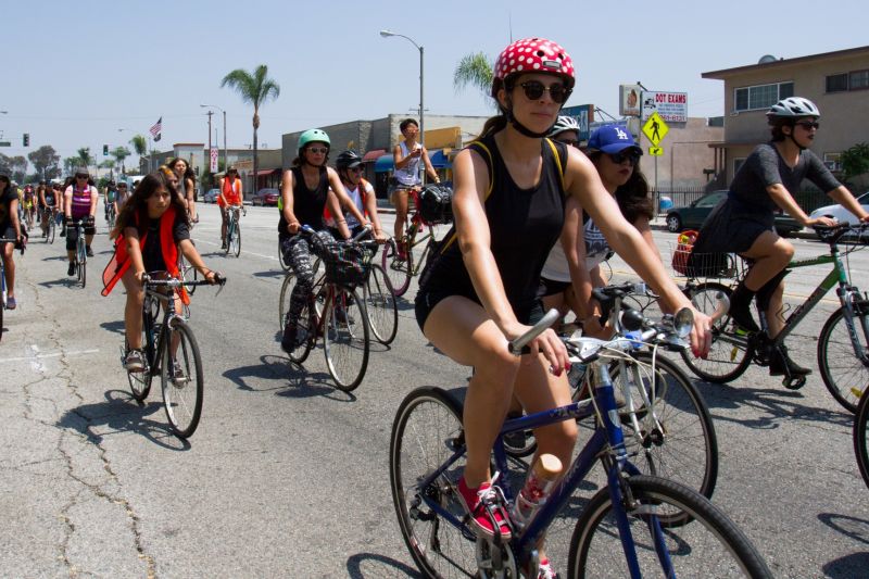 La bicicleta, símbolo de la emancipación femenina 01 270824