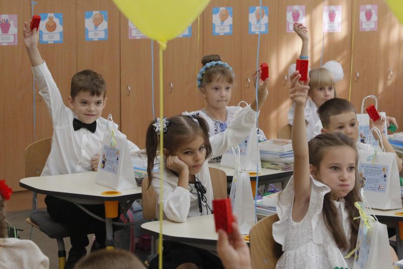 Segundo inicio de clases para los niños ucranianos desde la invasión rusa 01 010923