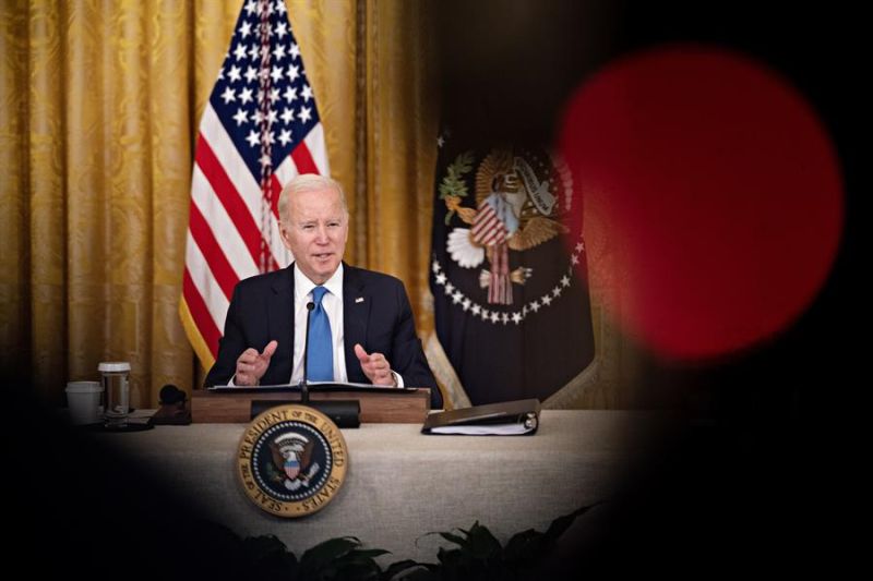 El presidente de Estados Unidos, Joe Biden, habla durante una reunión en la Casa Blanca, en Washington (EE.UU.), este 10 de febrero de 2023. 01 130223