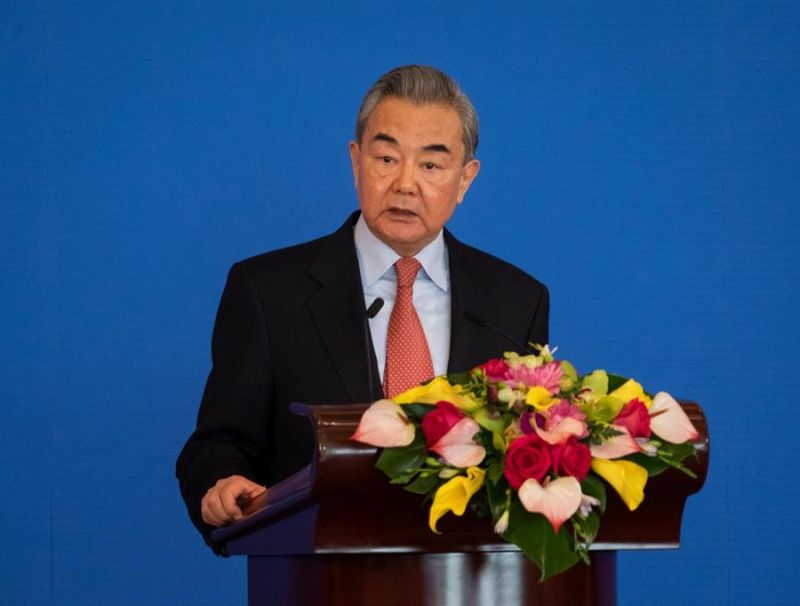 El canciller de China, Wang Yi, pronuncia un discurso el Simposio sobre la Situación Internacional y las Relaciones Exteriores, en Pekín (China), el 17 de diciembre de 2024. EFE/EPA/JESSICA LEE 01171224