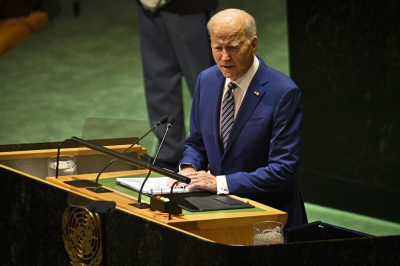 El Presidente de Estados Unidos, Joe Biden, se dirige a los delegados durante el 78° período de sesiones de la Asamblea General de las Naciones Unidas en Nueva York. EFE/EPA/MIGUEL RODRÍGUEZ 01 200923