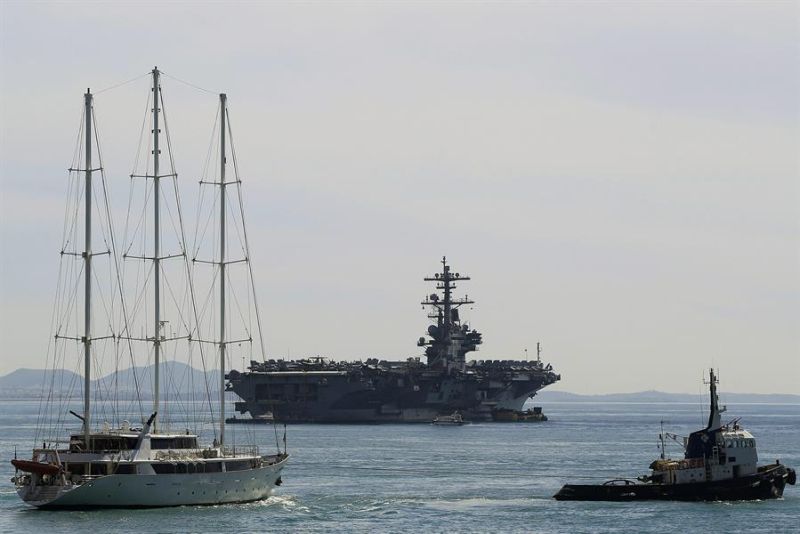 Vista del portaaviones de la Armada estadounidense USS George H.W. Bush, en una fotografía de archivo. 01 181122