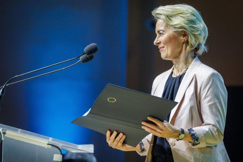 La presidenta de la Comisión Europea, Ursula von der Leyen. EFE/EPA/OLIVIER MATTHYS 01 150724