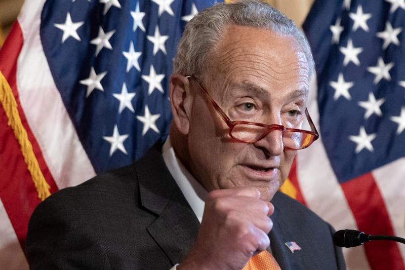 El líder de la mayoría del Senado de Estados Unidos, el demócrata Chuck Schumer, en una fotografía de archivo. EFE/Michael Reynolds 01 280723