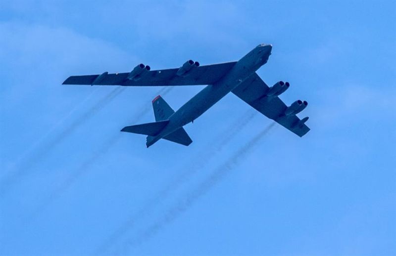 Foto archivo. US Air Force's B-52. EFE/EPA/Georgi Licovski 01 160224