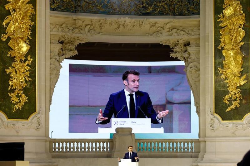 Fotografía de archivo del presidente de Francia, Emmanuel Macron. EFE/EPA/MOHAMMED BADRA 01180225