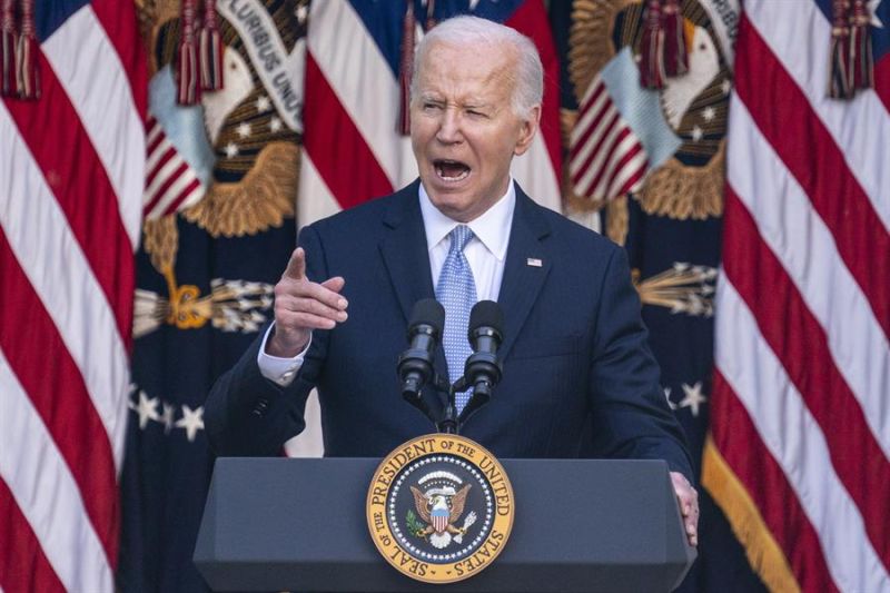 Fotografía del 20 de mayo de 2024 donde aparece el presidente de Estados Unidos, Joe Biden, mientras habla durante una celebración realizada en el Jardín de Rosas de la Casa Blanca en Washington. EFE/Shawn Thew 01 220524