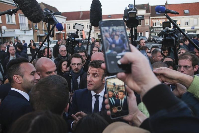 Emmanuel Macron en foto reciente. 01 120422