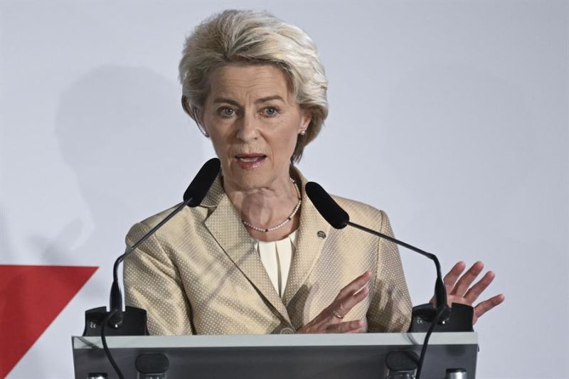 La presidenta de la Comisión Europea, Ursula von der Leyen. EFE/EPA/MARTIN DIVISEK 01 200623